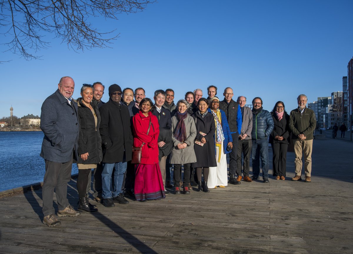 📢 We're proud to announce @SafeAndJust's second phase! Together with a new cohort of experts, we're researching the planet's finite boundaries for just transformation pathways. Our new Co-chairs and Commissioners: bit.ly/43P9Hah #SafeAndJust #EarthSystemBoundaries