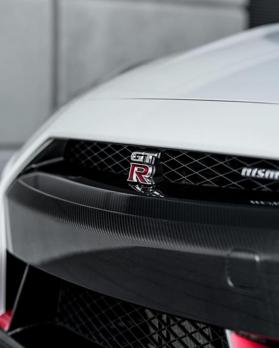 _jamesgalgano's tweet photo. Black and White R35 Nismo GTR !! 🤍🖤❤️

Sometimes less is more ! 🔥

Do you agree ? 👀

👇🏼👇🏼👇🏼 COMMENT BELOW 👇🏼👇🏼👇🏼 https://t.co/qmndlfgjA5