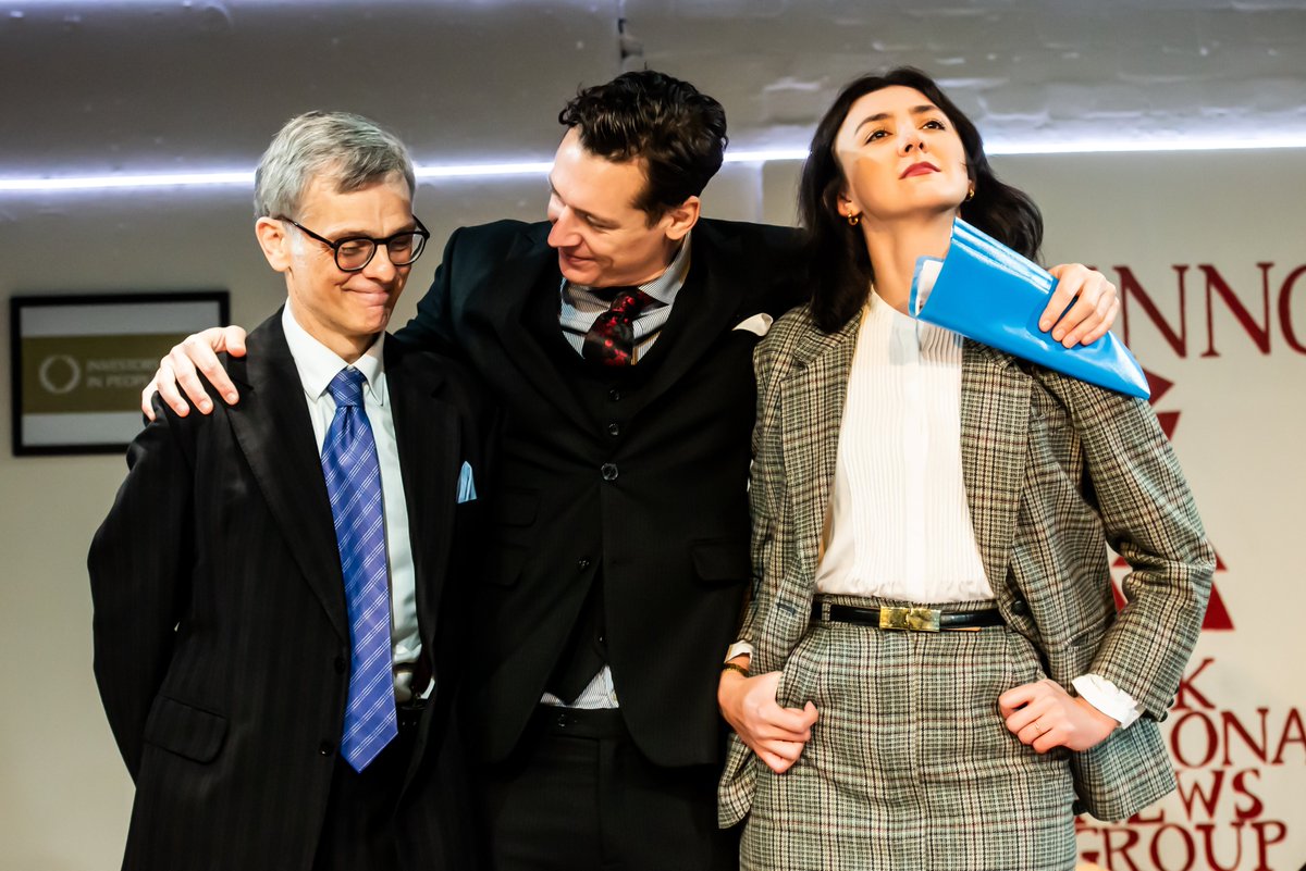 ✨We are a HIGHLY RECOMMEND SHOW ✨ 
 
"A masterly play in the making. It goes where very few dare, and in an environment we think we know." Huge thanks to <a href="/FringeReview/">FringeReview</a> or this stunning review for London Zoo. 

 🎟️ Must end Saturday southwarkplayhouse.co.uk/productions/lo…