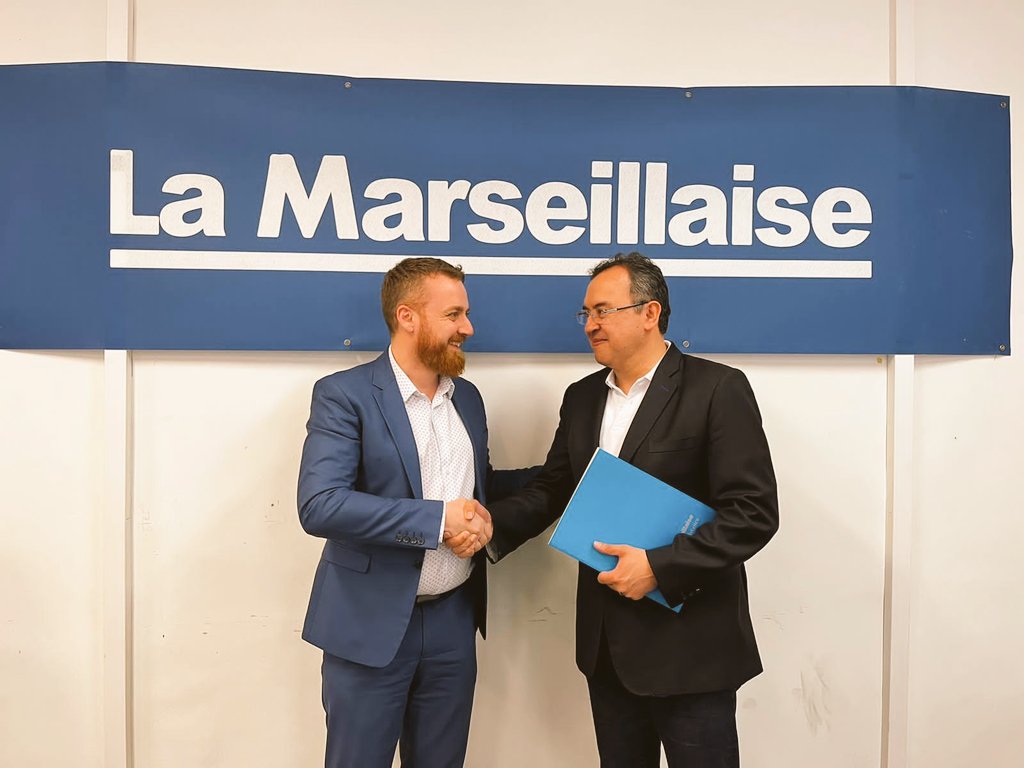L’ambassadeur de Colombie @alfonsoprada reçu au siège de journal La Marseillaise de Marseille El Embajador de Colombia @alfonsoprada recibido en la sede del diario La Marseillaise en Marsella lamarseillaise.fr/societe/l-amba…