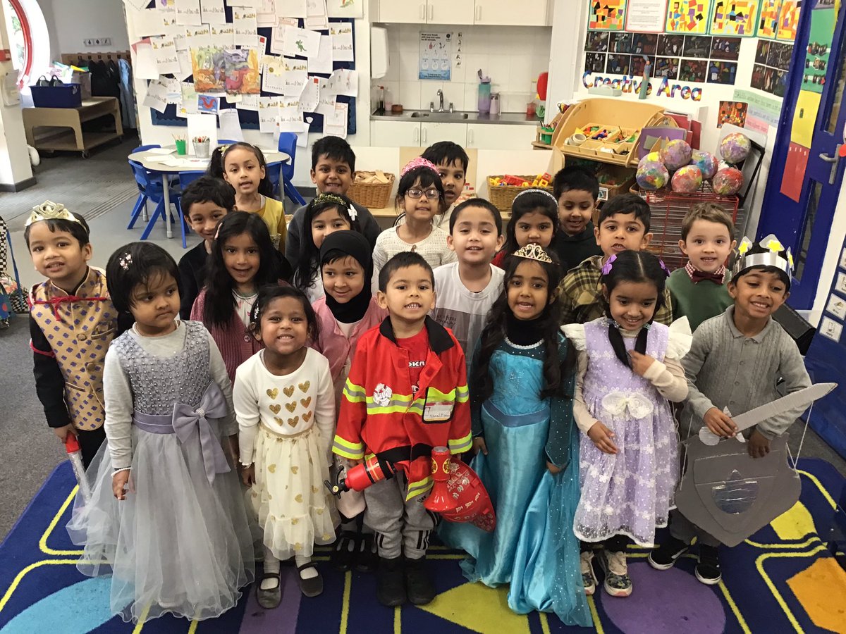 Halley Reception tweet media