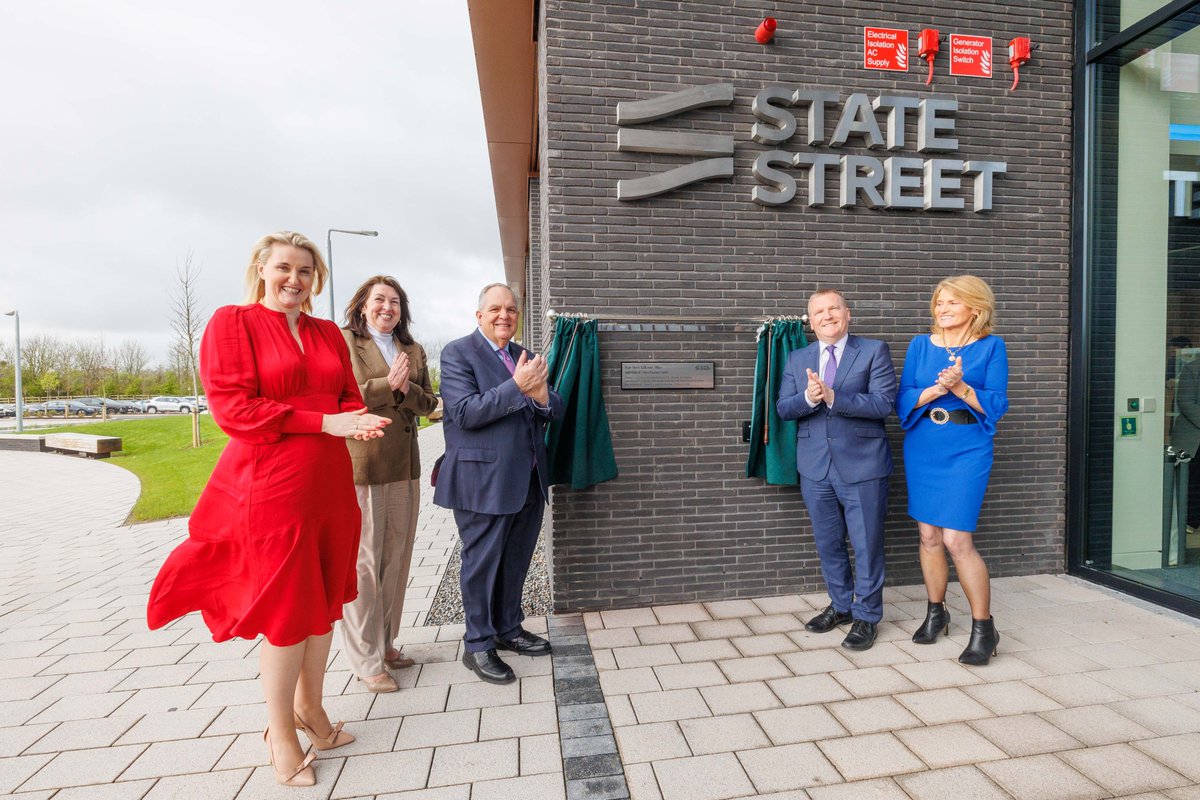 One of the world's leading providers of financial services to institutional investors, @StateStreet, has officially opened its new office building in #Kilkenny. State Street established its Irish operations in 1996 and has grown to become one of the largest international…