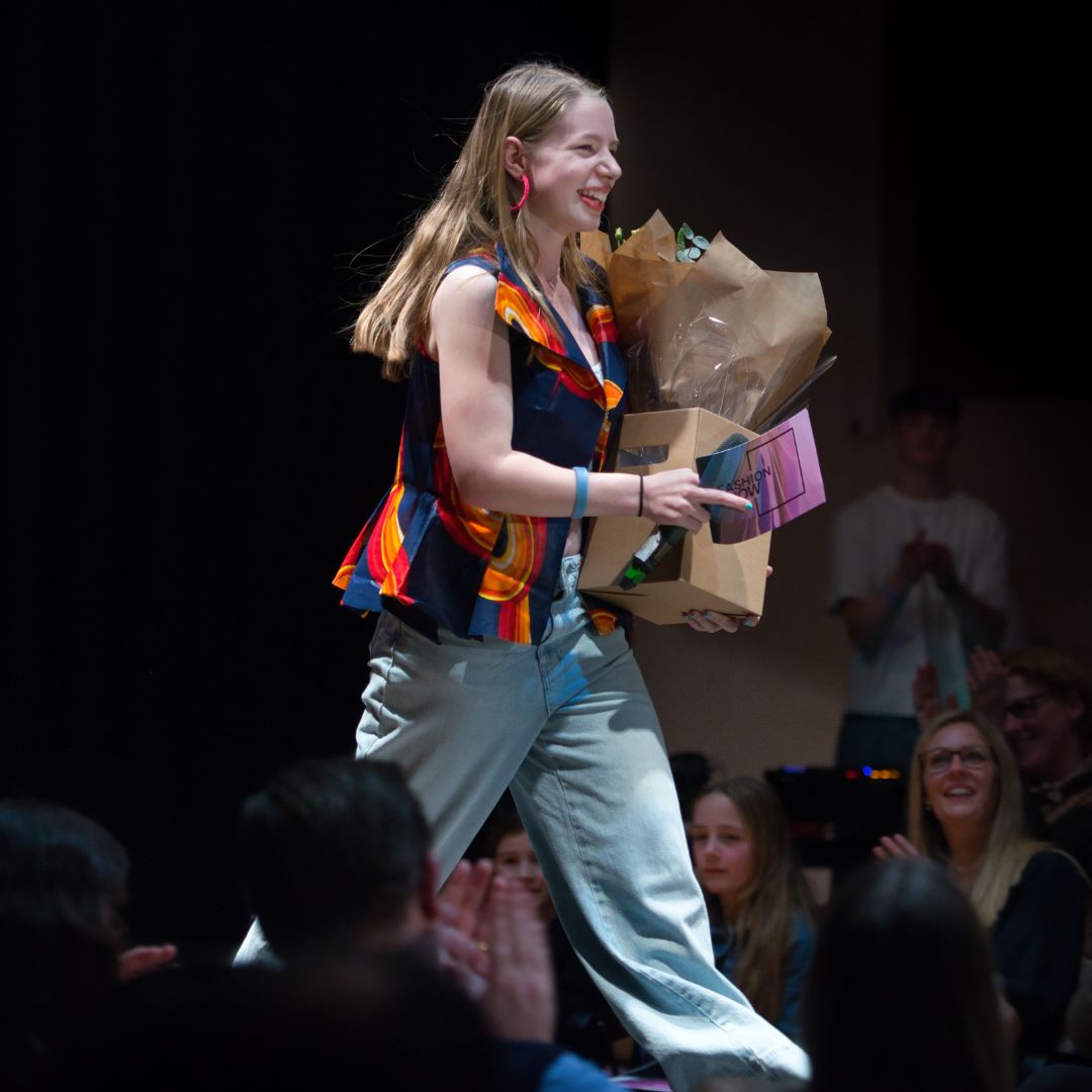 It was a fantastic sold-out evening at our Spring Fashion Show! Pioneered by Year 10 pupil Poppy, over 180 guests attended the show, which featured pieces from Poppy’s debut collection alongside local businesses.⭐️ All profits from the show will go towards @SusFashWeek 💚