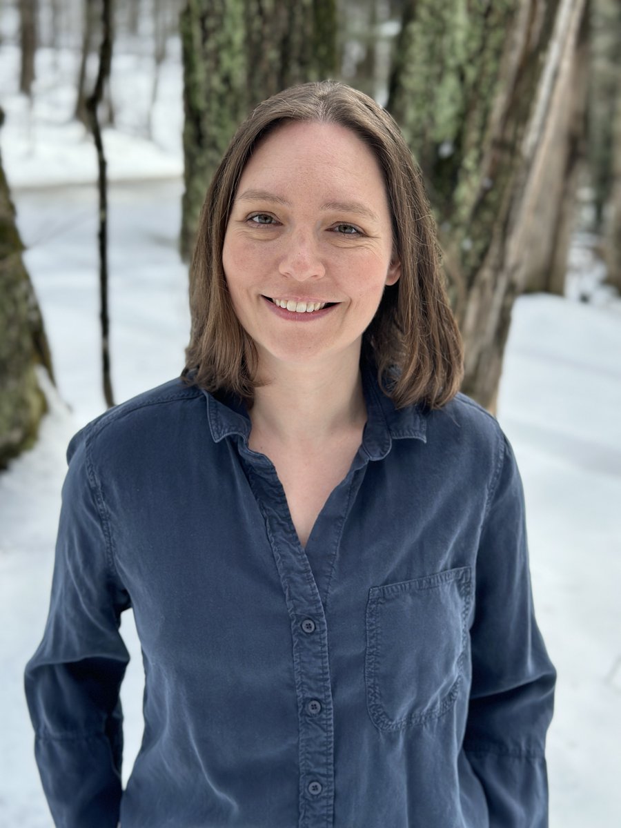 Next up in our #WomensHistoryMonth spotlight series: Our Sr. Dir. of Resilience Engineering & Operations, @AmySmidutz , who leads our Systems Operations team and works to drive resilience in all areas that affect customer experience. #quantumcomputing