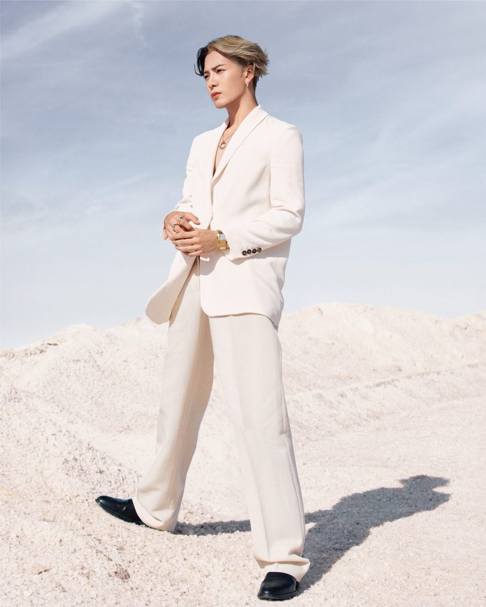 PPJSWang's tweet photo. พี่แจ็คหล่อมากกกกกกกก 😍

Global Ambassador Jackson Wang for #Cartier's Trinity campaign ✨

#Trinity100Celebration
#JacksonWangCartierTrinity
#JacksonWang #王嘉尔 #잭슨 #TEAMWANG @JacksonWang852 https://t.co/eFuUaNavmE