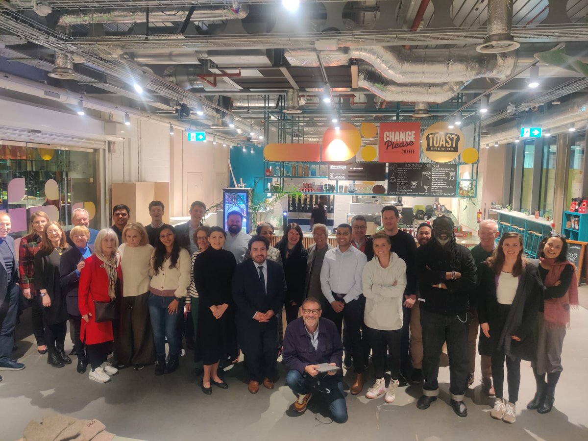 It’s been a real honour to host Nobel Peace laureate and pioneering social entrepreneur, Professor Muhammad Yunus @Yunus_Centre on his visit to the UK. Professor Yunus spent Saturday visiting #socialenterprise @Bikeworksuk + meeting social entrepreneurs at the Good Company café.