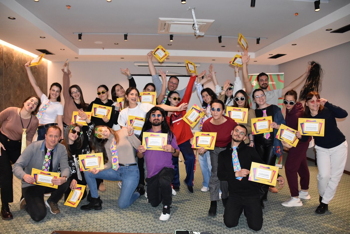 SCinKosovo_'s tweet image. Excited to become certified Fun Adults! Thanks to Shift's training, we're better equipped to empower #children and youth in our #GenerationHope campaign. Grateful for the creative tools and insights gained. 🎉🌟 
#ShiftNow #SavetheChildren