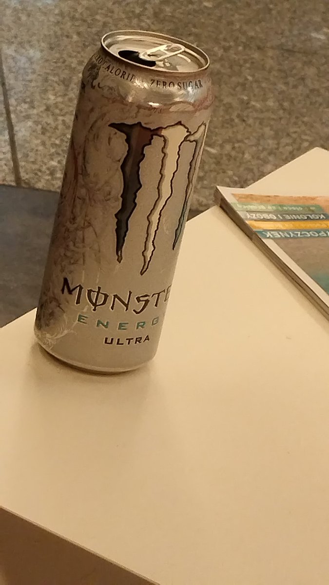 UEPiwo's tweet photo. Uwielbiam monster kiwi https://t.co/BrleanAAoA