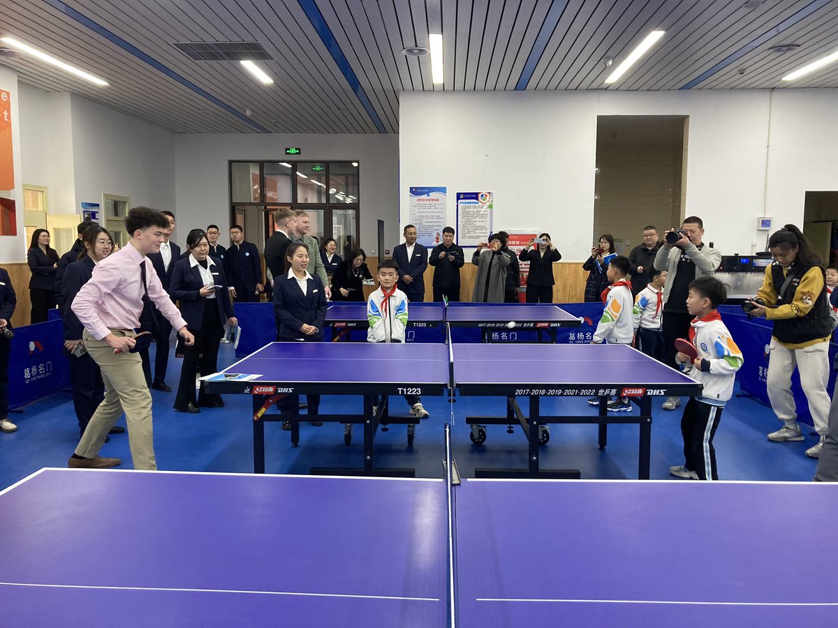 PontHighEnglish tweet media