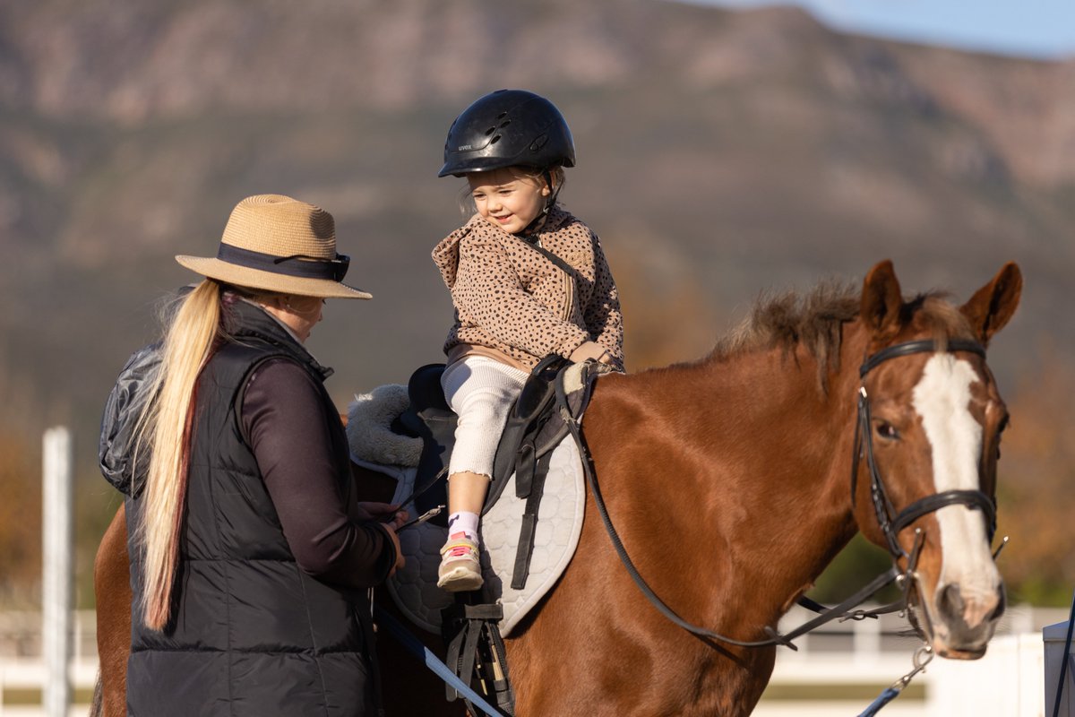 valdevieestate's tweet photo. A great horse will change your life. The truly special ones define it. 🐴✨

Val de Vie Estate is one of the most spectacular equestrian and polo venues, catering for all disciplines.

Discover the beauty of an Estate with a focus on polo: https://t.co/d0e7CCnhaY https://t.co/EFihYgEDWK