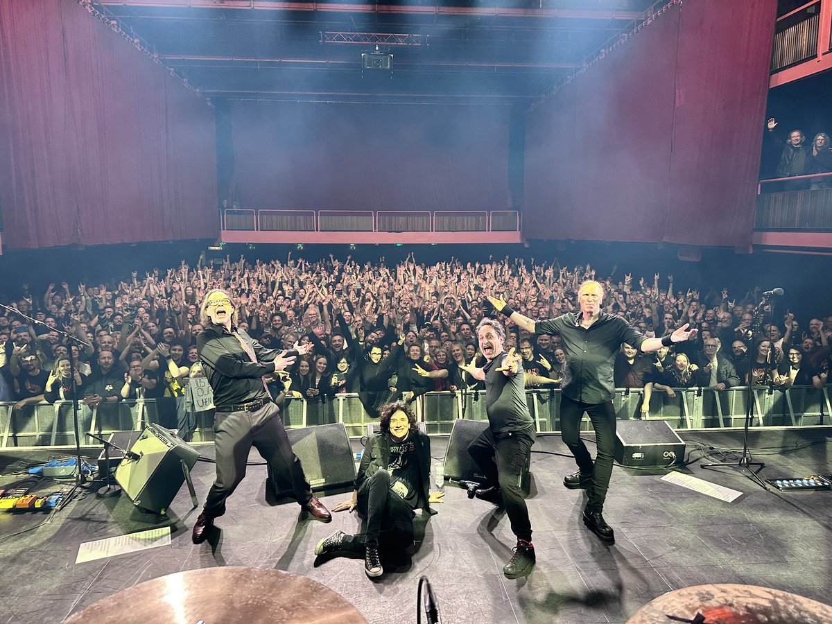 Last night in Brussels Belgium!!! A marvelous time we had!!! Thank you all!! TONIGHT—Mr Big in Paris France at The Bataclan! I first played here in 1979 on tour with UFO. Amazing memories! So glad to be back again! Bataclan 50 Boulevard VOLTAIRE 75011 PARIS Paris, Île-de-France…