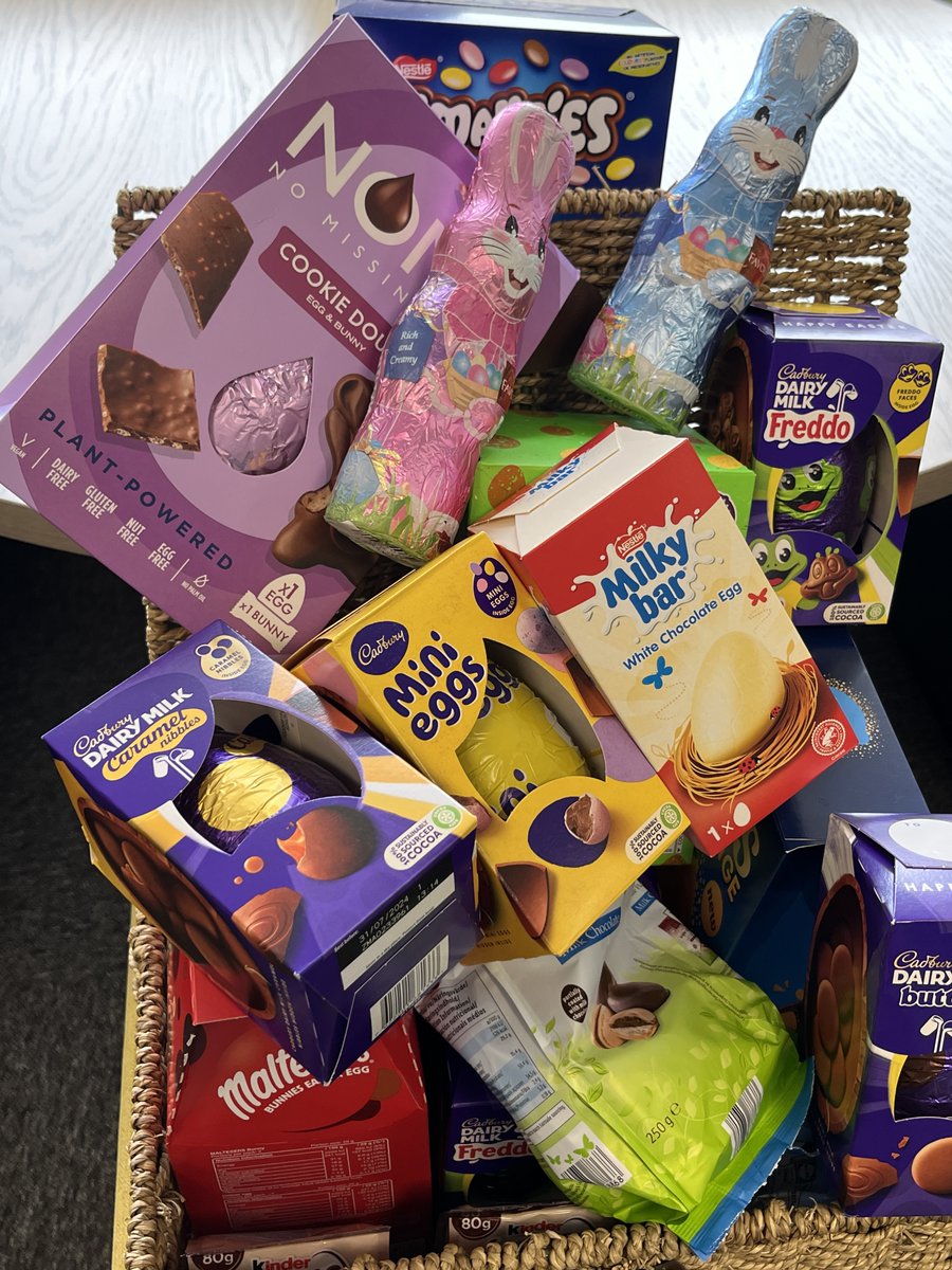 Last week, @fuse_games collected Easter Eggs for the @royalsurrey Hospital in Guildford!
 @RSCharity is a charity we 💕 to support.