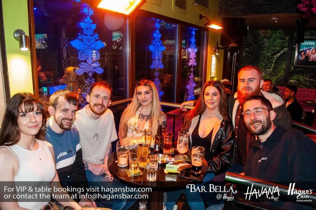 Weekend Snaps 👀.. 
see any familiar faces?😏! 
#TeamHagans instagr.am/p/C4-jKnbIxQx/