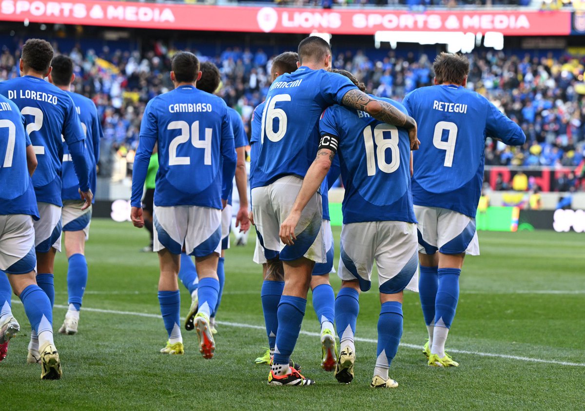 🚨 According to @SkySport 🇮🇹

• In the first days of June it is POSSIBLE that 30 players will arrive in Coverciano for camp ahead of the Euro’s

• The official list (23 players) MUST be submitted to UEFA by June 7th with possible variations for injuries granted until the 14th