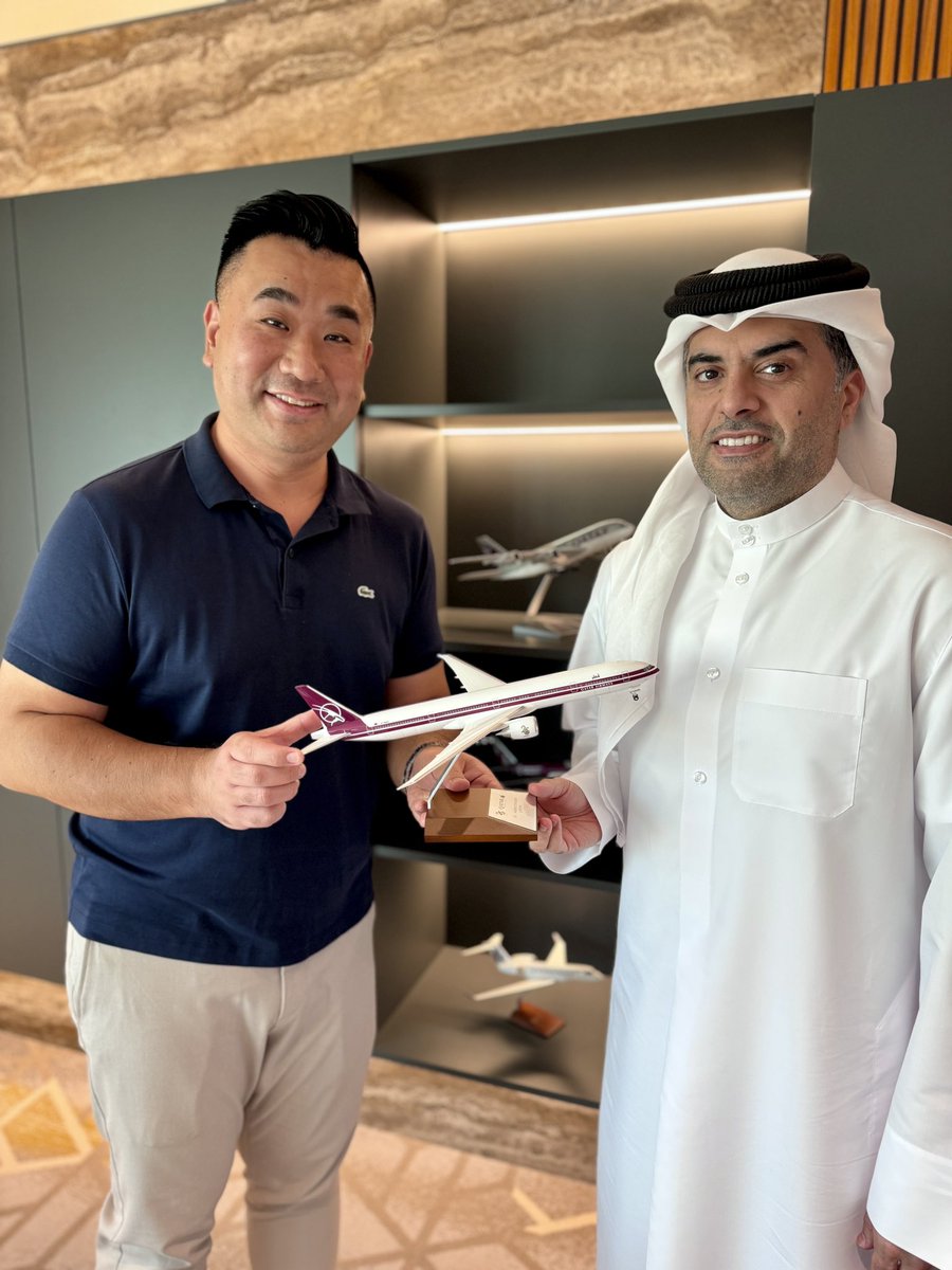 I met with Qatar Airways GCEO Badr Al Meer. He has given me a preview of the next gen QSuite (coming on 777-9). It is an extension of current QSuite but brighter, wider and more private. There’re some great new features for couples travel together. Stay tuned for its launch.