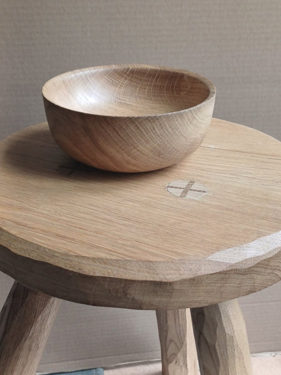 ColbocJulien's tweet photo. Tabouret et bol en chêne
#colboc https://t.co/CTemDu1L1Y