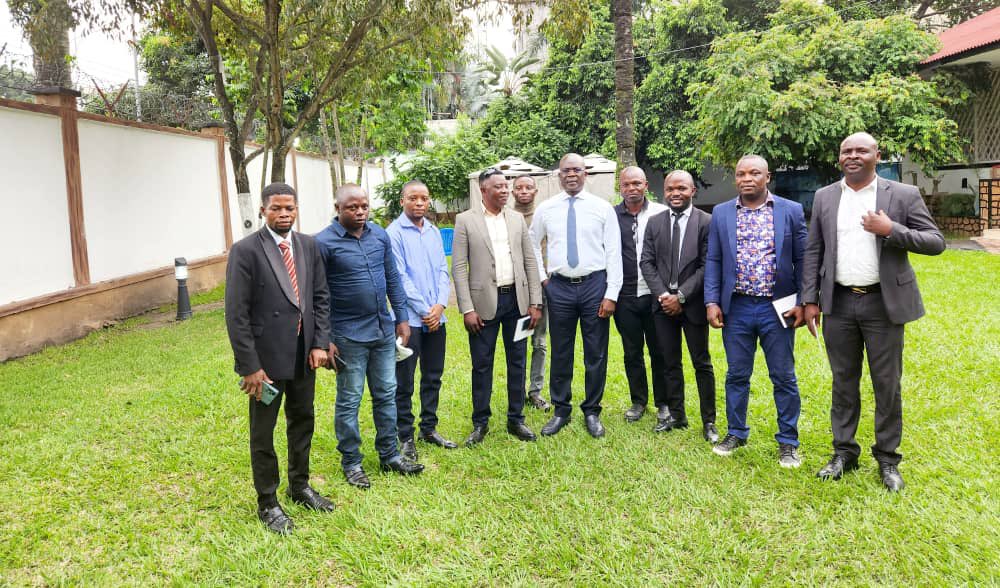 GilbertMokonzo's tweet photo. 🛑🎉🎂
Nous souhaitons un joyeux anniversaire à SEM @JLBussa,l'un des fondateurs du #PCR et l'autorité morale du #CDER_CODE. Que vous viviez longtemps pour la nation congolaise,en particulier pour le #Grand_Equateur qui a toujours besoin de votre soutien pour son développement. https://t.co/ETyCm9q09E