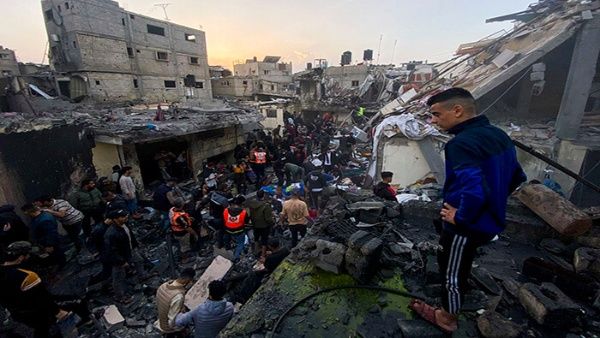 Israel mantiene ataques en Gaza a pesar de llamado de la ONU goo.su/cmx3O #ForjandoElCaminoDeBolívar