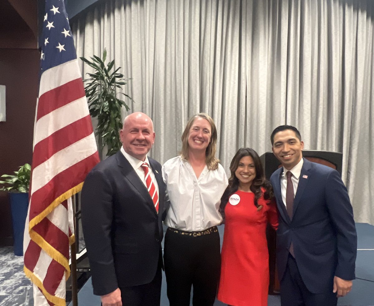 davetaylorOH's tweet photo. It was great to be with and speak to the Hamilton County Republican party at their Lincoln-Reagan Dinner. 

I would like to thank Orlando Sonza for inviting Charity and I to sit with him and his wife, Jessica, last night. https://t.co/lzO8XERN5G