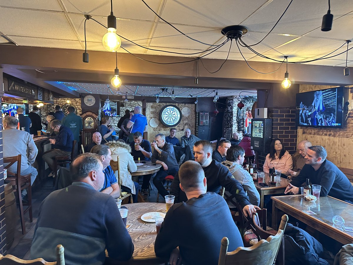 Whitehorse pub Tunstall tweet media