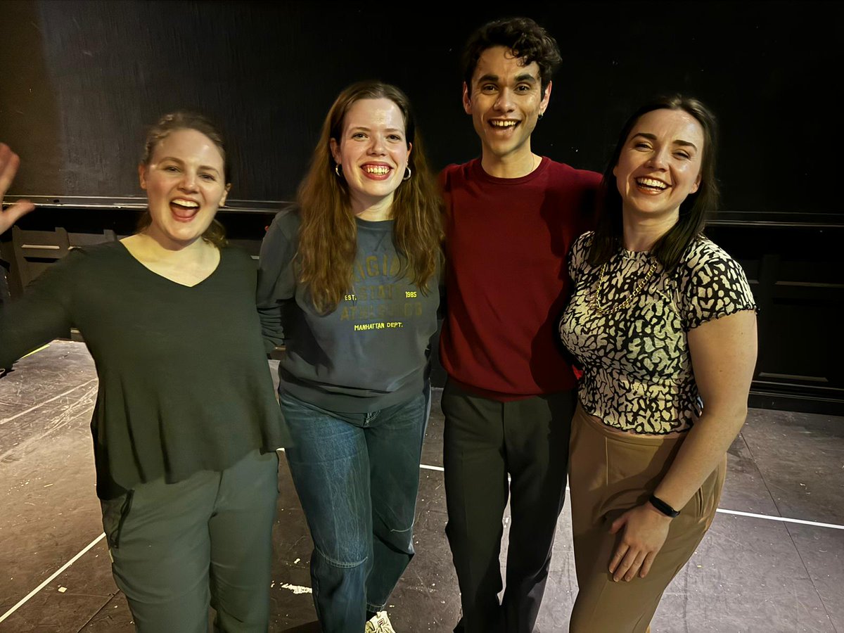 Katherine Moran (@katherinelmoran) on Twitter photo A mini milestone for me this weekend..
I got to witness my writing being performed 🥲
<a href="/BooneLeeroy/">Boone Leeroy</a>, @beckybexblack & <a href="/esalangates/">Esalan Gates</a> brought such care & ENERGY to the piece. I'm buzzing.
Thank you <a href="/PathwayTheatre/">Pathway Theatre</a> for having us - y'all check out this hot spot for new writing! 🔥 A mini milestone for me this weekend..
I got to witness my writing being performed 🥲
<a href="/BooneLeeroy/">Boone Leeroy</a>, @beckybexblack & <a href="/esalangates/">Esalan Gates</a> brought such care & ENERGY to the piece. I'm buzzing.
Thank you <a href="/PathwayTheatre/">Pathway Theatre</a> for having us - y'all check out this hot spot for new writing! 🔥