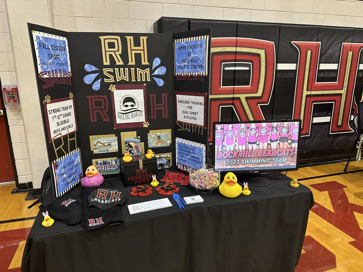 We are excited to meet our rising 9th grade students at today’s Jump Up Day! 🐾#togetherwewin @RHBearcats @OzzieAhl2 @RockHillSchools @CherylReinke @Coach_JDuncan