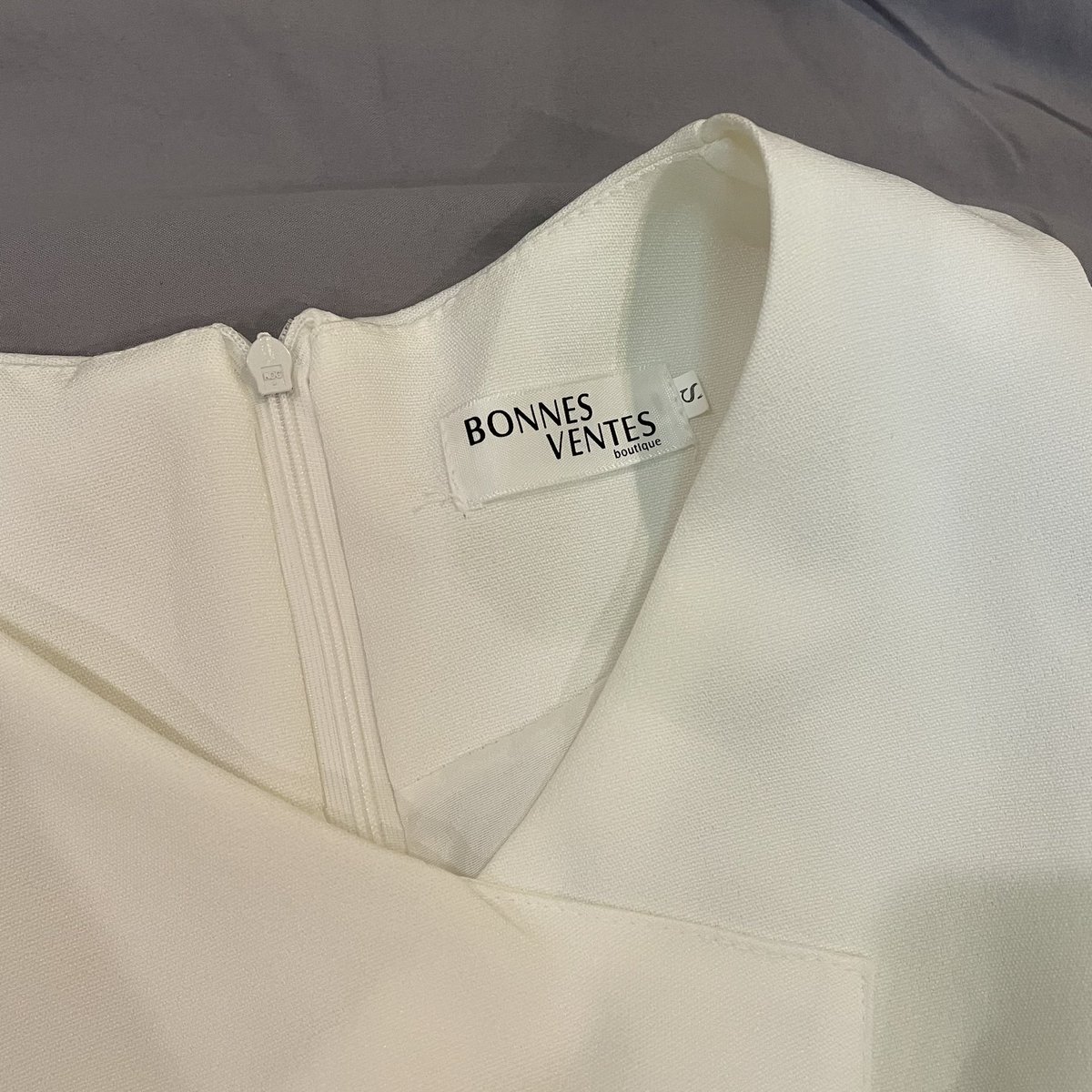 pplooooooyy's tweet photo. เดรสขาว Bonnes Ventes ไซส์ S อก30 ยาว32.5  140.- https://t.co/ldBSAmVrJn
