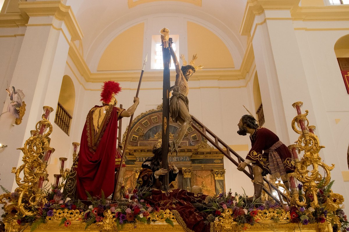 📷 | Los pasos del Santísimo Cristo del Buen Fin y Nuestra Señora de la Palma Coronada preparados para mañana Miércoles Santo.

#BuenFin24