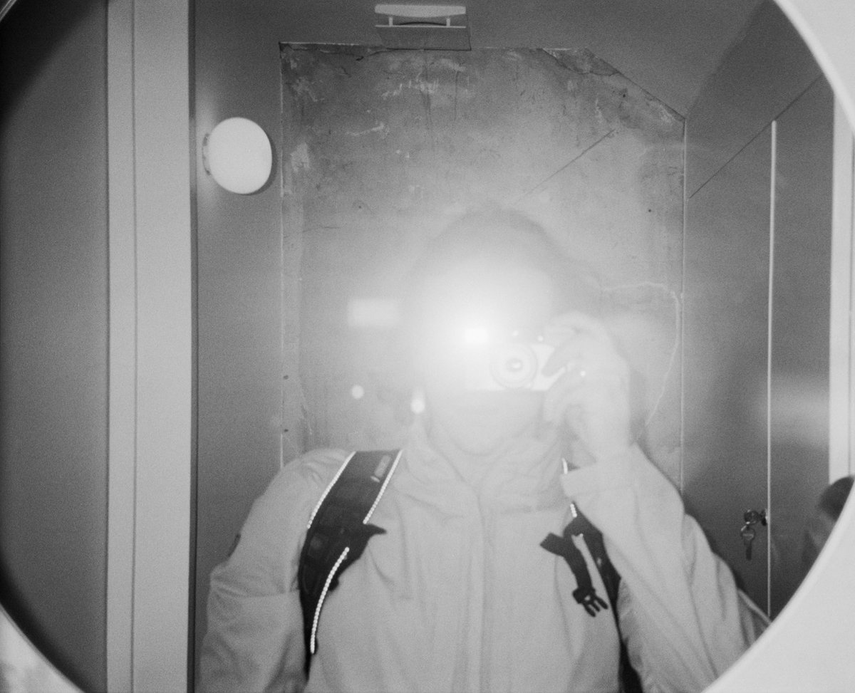 InterWeb3z's tweet image. another roll developed, another inconspicuous selfie 🎞️ #35mm #foreverforgetful