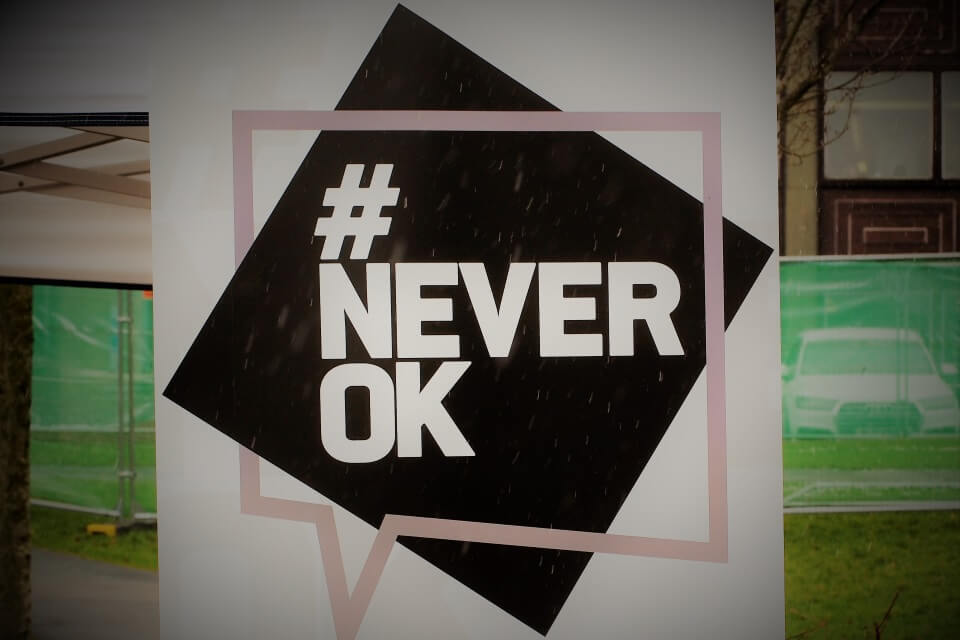 #NeverOK aims to end all forms of violence and discriminatory behaviour Everyone has the right to live and study in a safe and supportive environment. We're committing to take a stand against violence and discriminatory behaviour. Because it's #NeverOK ⬇️ keele.ac.uk/students/lifeo…