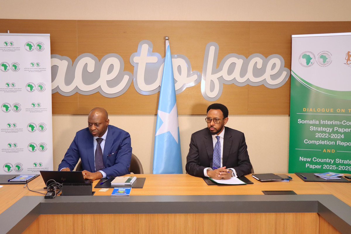 BihiEgeh's tweet photo. It was an honour to open Dialogue on the #Somalia interim-Country Strategy Paper 2022-2024 Completion Report and New Country Strategy Paper 2025-2029 with the @AfDB_Group today. Dialogue will be #Somali government wide and focus on reviewing and asserting our national priorities. https://t.co/2YAOdFIXuc