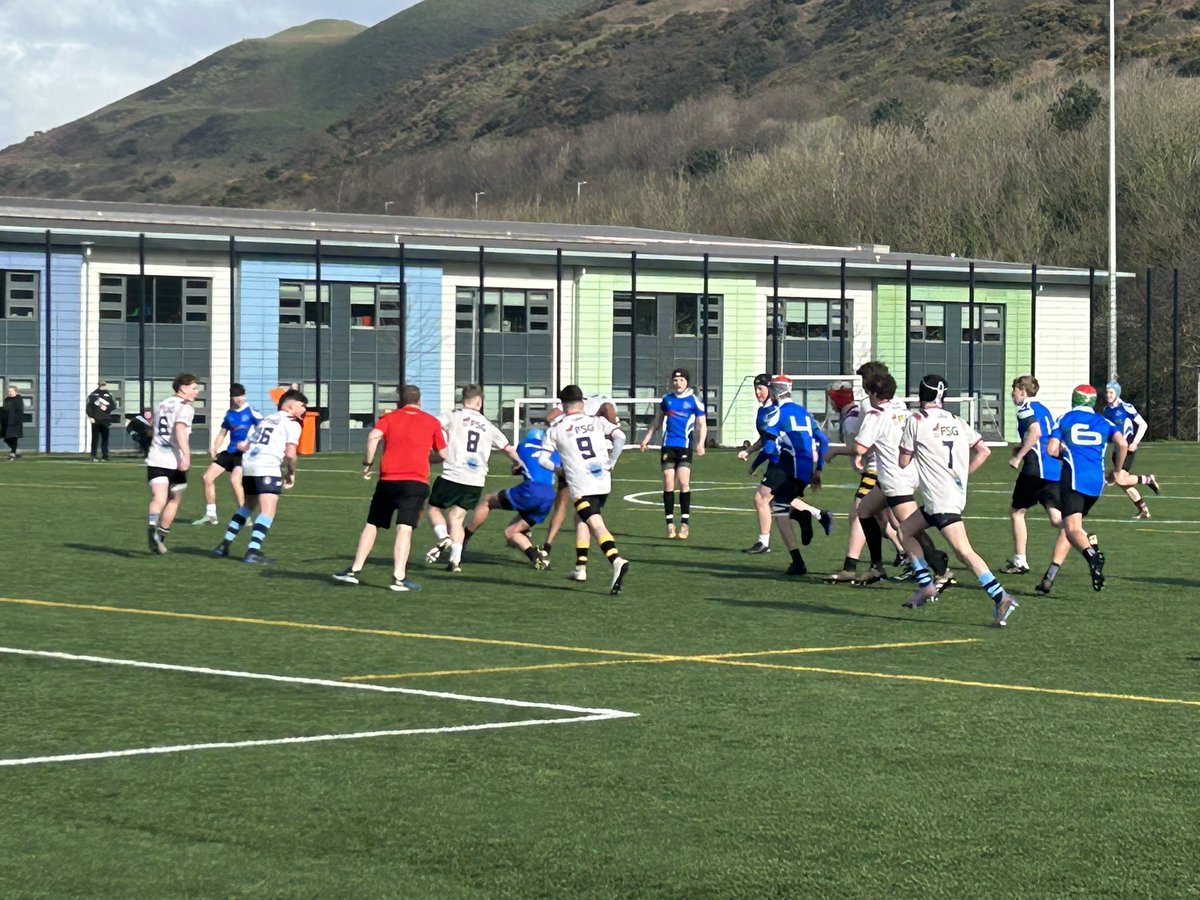 A fantastic EPP playing opportunity today 🔥🔥🔥 So good to see the Bridgend and Swansea outlets playing some fantastic rugby 🙏🙏 Thank you to all the coaches and volunteers for giving up their time 👌 Also big thanks to @YCB_PESport for the use of their facilities 🤝