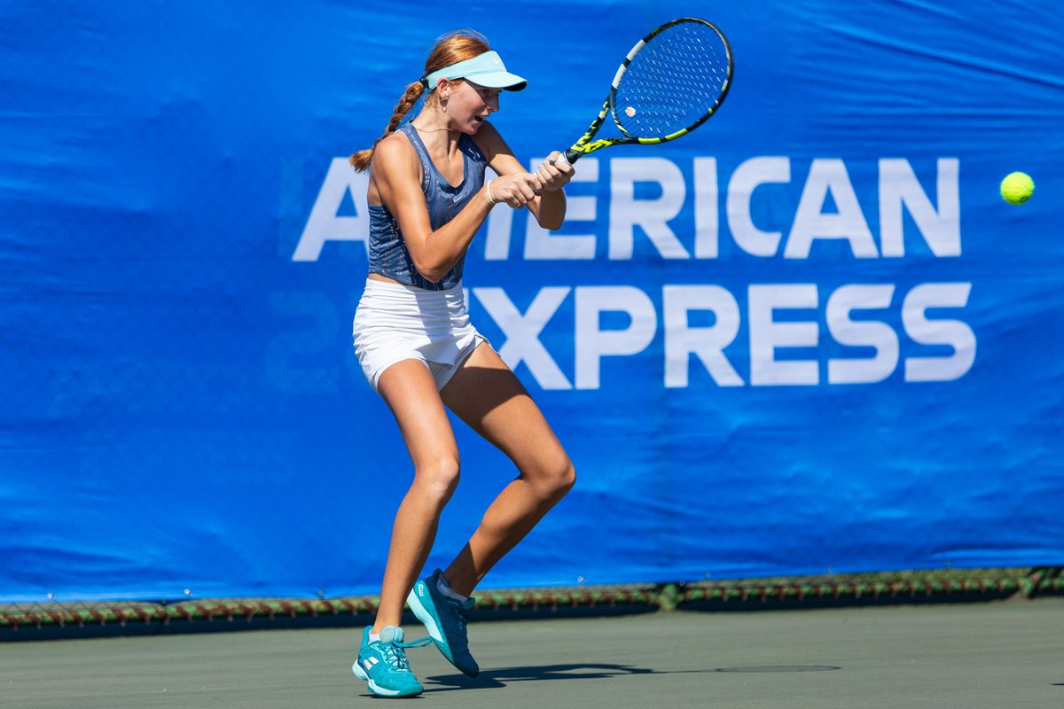 Van Zyl emerges victorious in the under-16 girls singles category! 🏆 Congrats to Jahnie van Zyl for clinching the title with a stellar 6-3, 6-3 win against Morgan Jordaan at the American Express Junior National Championships! Way to go, Jahnie! Tennis is better #WithAmex!