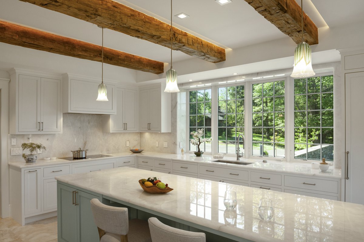 Ah, dreaming of spring…AND translucent quartzite countertops, they catch the light JUST right.

Collab with Freestyle Restyle &amp; James Lyman Reynolds Architect 
Photographer: James Smith / Cartio Photography