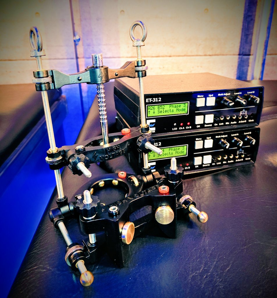 ropemastertop85's tweet photo. New electro toy arrived and it looks as evil as it is 😈. 

Toy :  @dastardly_sir 
Sub : @FrenchGimp https://t.co/YChw6Yubxg