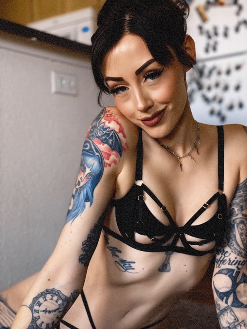 Good morning ☀️ https://t.co/g7O49GTJWY