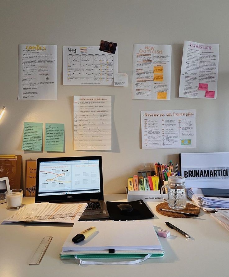 liviamedc's tweet image. ✭°.•° métodos de estudos que podem ajudar na sua aprovação; a thread 

#studytwtbr | #Studylog | #studytwt