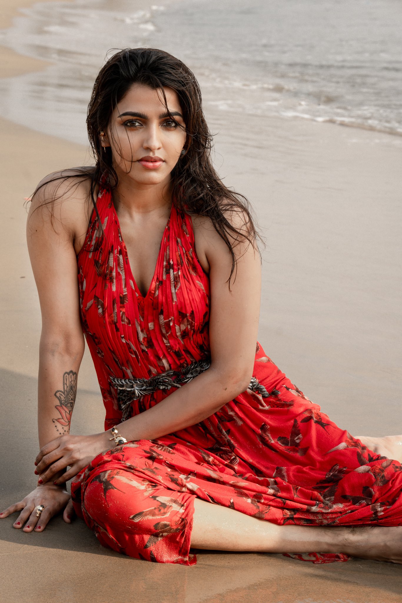 GJmaOa-bEAA833A?format=jpg&name=large