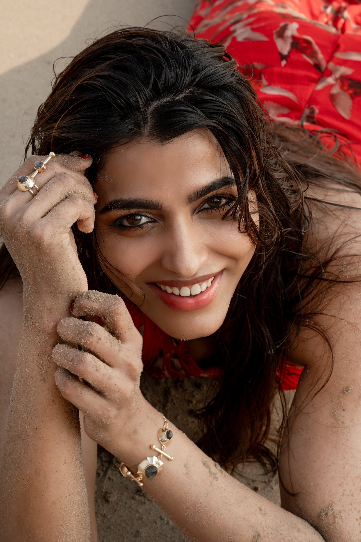 GJmaOhNbAAAd-g3?format=jpg&name=large