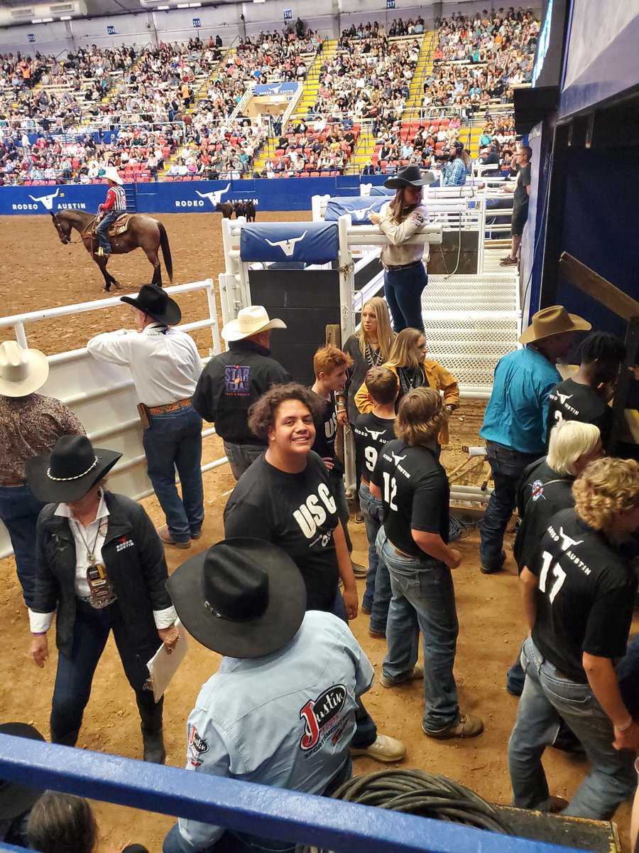 BrothersRecio's tweet photo. #RodeoAustin2024  Made it and Had a great time out here @rodeoaustin With @pfisd @pflugervilleffa  Family and Friends...Blessed day. https://t.co/I58TGEfBC4