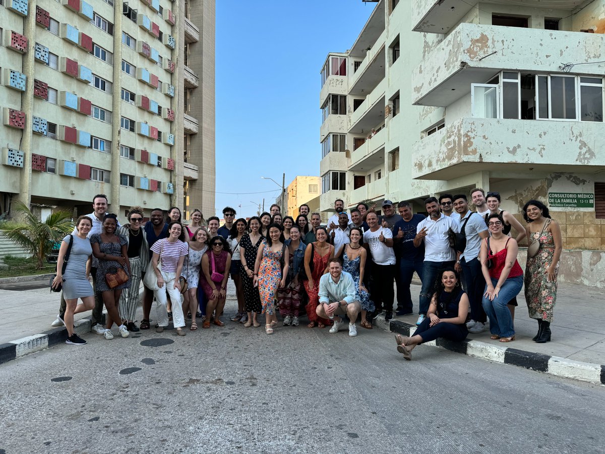 Robert Carroll tweet media