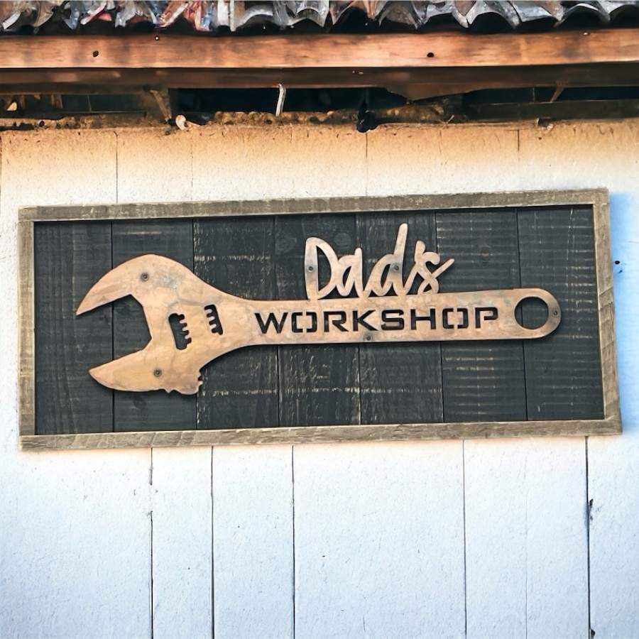 🔨⚡️ Flash Sale! The Metal Wrench Dad's Workshop Sign is NOW $29.99! Upgrade Dad’s favorite space with this bold, durable sign. Perfect size, authentic vibe. Shop ➡️ jorbys.com/shop/dads-work…✨ Follow & subscribe for more at Jorby’s!
#DIYDad #JorbysDecor