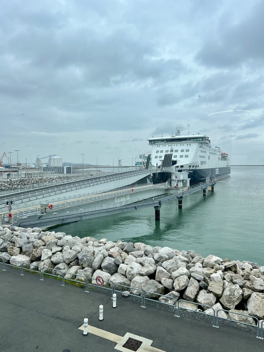 AGS Languages tweet media