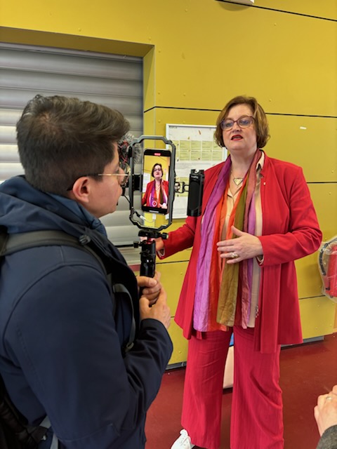 Heute hat der Senat eine Änderung des Berliner Hochschulgesetzes beschlossen. Kernpunkt der Gesetzesvorlage ist die Wiedereinführung des Ordnungsrechts:⬇️ berlin.de/rbmskzl/aktuel…