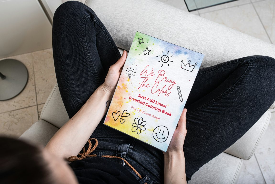 3rdStarENTMT's tweet image. 🚨 NEW PRODUCT ALERT🚨 
We Bring the Color: Just Add Lines! Inverted Coloring Book is now available to purchase on Amazon! ➡️🔗amzn.to/4aszYxa
#NewProduct #ReverseColoringBook  #AmazonFind #Drawing #Art #ScreenFreeActivity