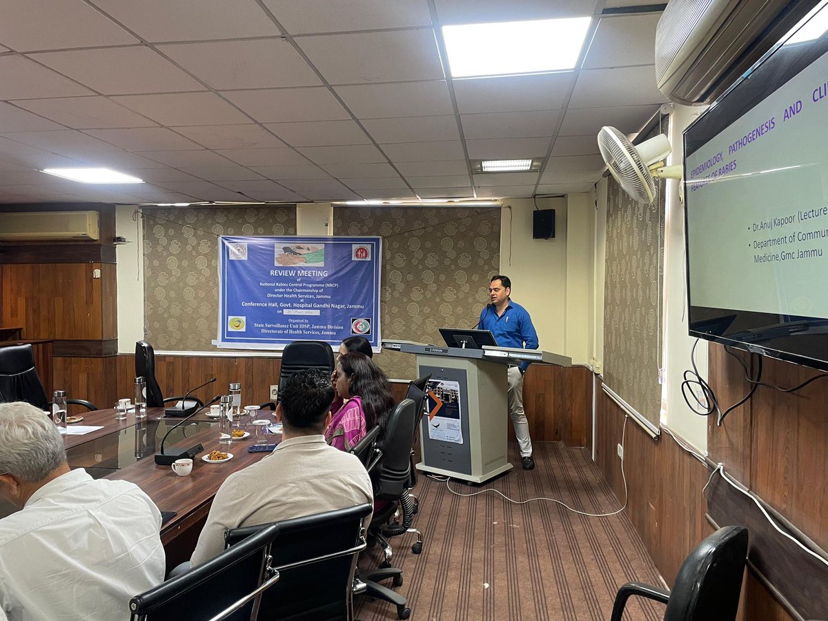 dhs_jammu's tweet photo. Review meeting of NRCP org on 26.3.24 at  GH GandhinagarJmmu, by Office of the SSU Jmmu Div.for Dist Nodal Officers of NRCP &amp;MO’s of Jmmu Div.chaired by DHS Dr Rakesh Magotra.
@OfficeOfLGJandK @SyedAbidShah @DrRakesh183 https://t.co/gkFIFyafh1