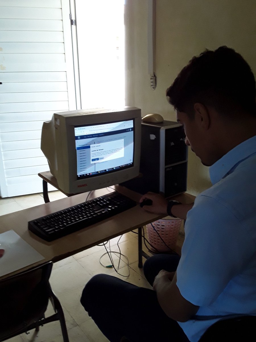 Estudiantes del preuniversitario Evelio Daniel Villavicencio de nuestro municipio  realizan hoy las Copas Felix Varela y Abel Santa Maria en la asignatura Química. @DME_Quemado
<a href="/dpevillaclara/">DGEP Villa Clara</a>
@CopaFelixVarela
@CopaAbelSantaMaría
<a href="/CubaMined/">MINED</a>