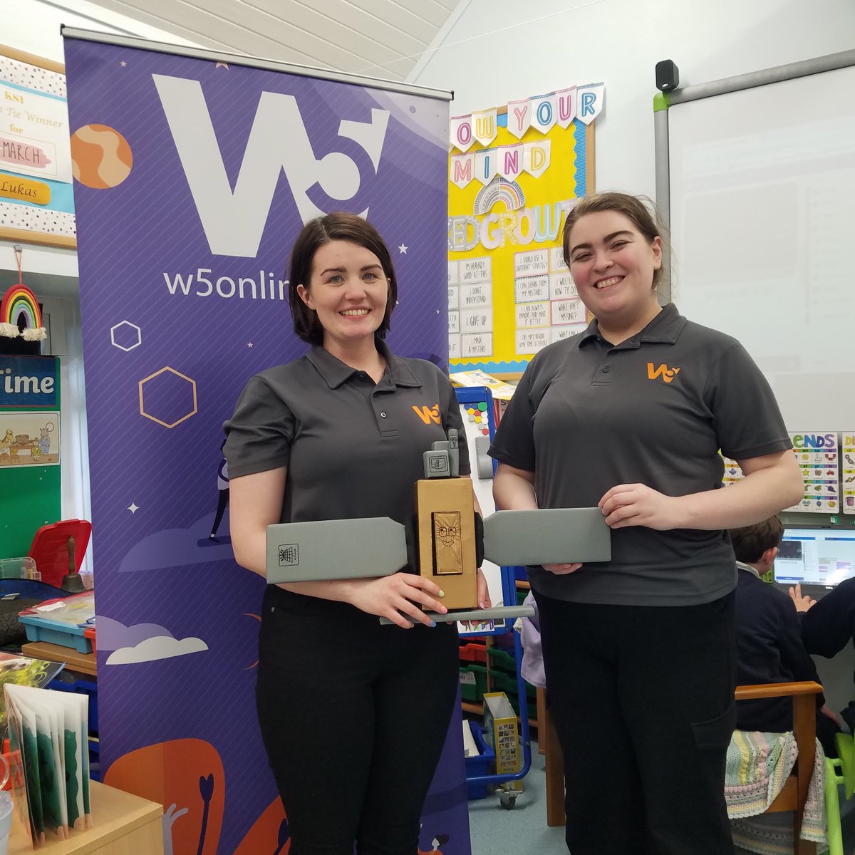 Yesterday, members from our Learning and Engagement team visited @StMarysRathlin to deliver the 'Our World From Space' outreach show. 🛰 

Pupils explored how satellites are used & uncovered the wonders of the world around us.

@sciencecentres | @spacegovuk 

#OurWorldFromSpace