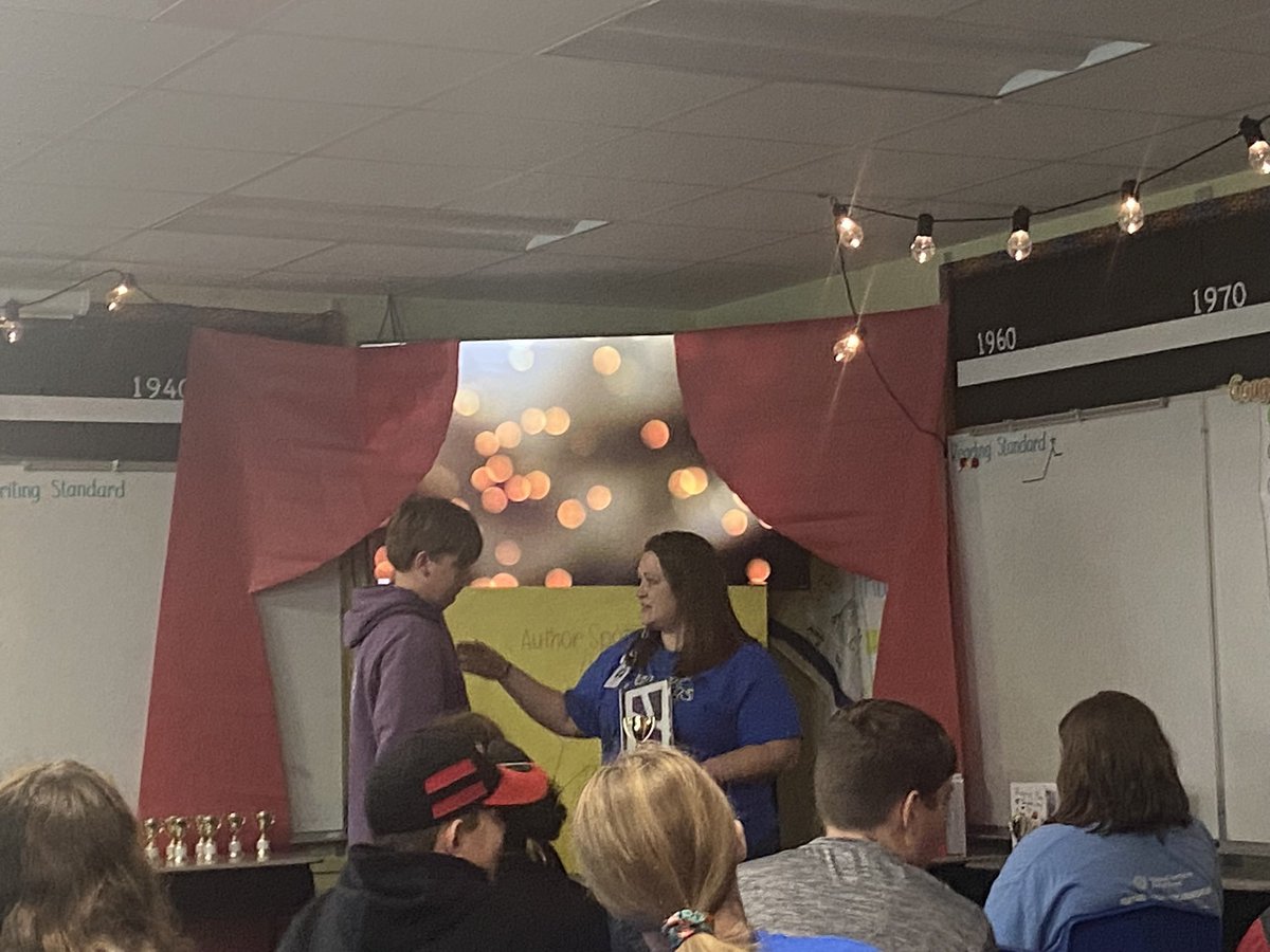 GIS_Principal's tweet photo. I wanted to take a moment to promote a teacher at GIS. Mrs. Rogers loves her students and is a valuable team member. I encourage everyone to vote and share. #1GC @RogersRead 

https://t.co/PyZr5FflKg https://t.co/2n6RVtxjD4