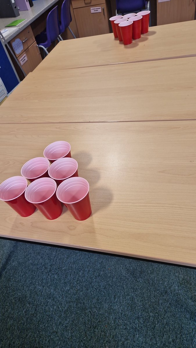 Miss Harkin tweet media